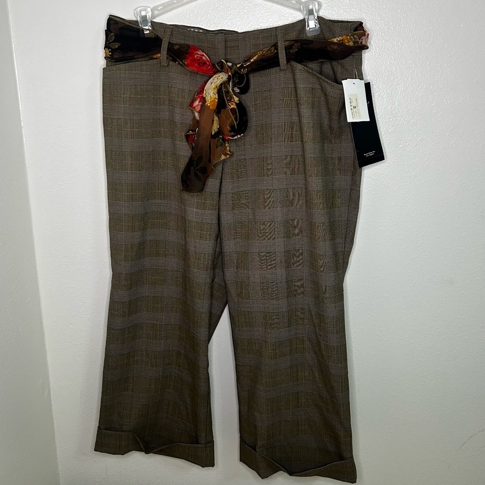NWT Karen Kane Tuscan Sunrise II cuffed crop pant